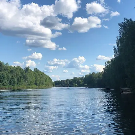 北极宜人度假公寓 *